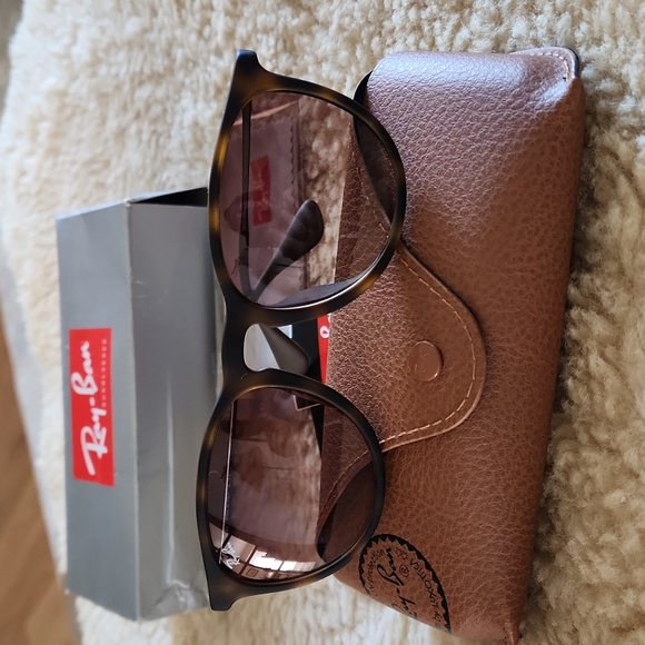 NWT IOB Ray Ban Erika Havana Tortoise Framed Women's Sunglasses 😎 - Picture 13 of 16